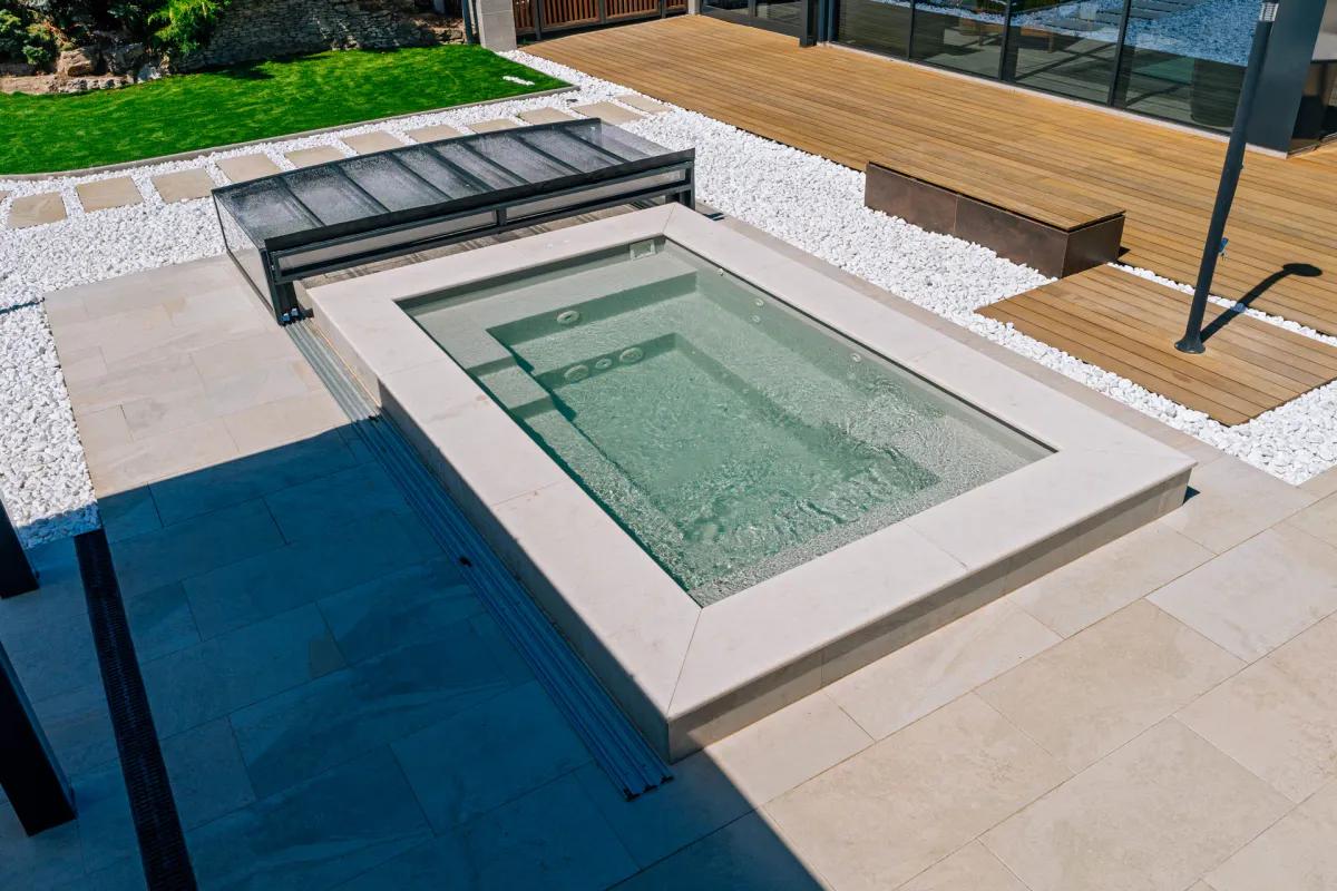 GJ Glassfiberbasseng Thalia 3.9x2.1M H=0.8M